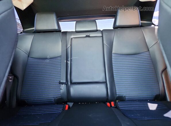 2T3E6RFV1RW063032 2024 TOYOTA RAV4 Blue 