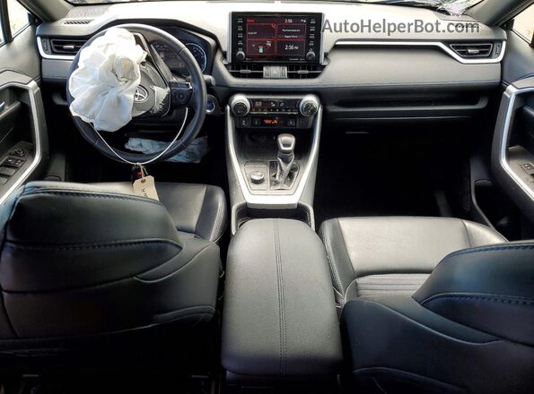 2T3EWRFV4KW035425 2019 TOYOTA RAV4 Blue 