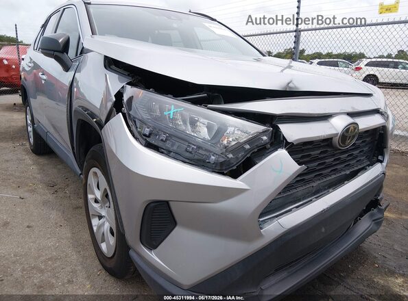2T3F1RFV1LC076438 2020 TOYOTA RAV4 Gray Front view