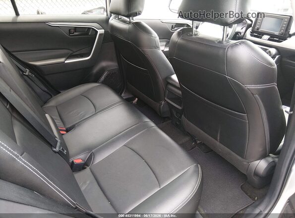 2T3F1RFV1LC076438 2020 TOYOTA RAV4 Gray VIN sticker view