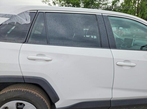 2T3F1RFV1RC402067 2024 TOYOTA RAV4 White 