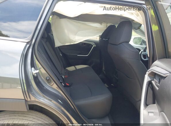 2T3F1RFV2RW485717 2024 TOYOTA RAV4 Gray VIN կոդի պիտակի տեսք