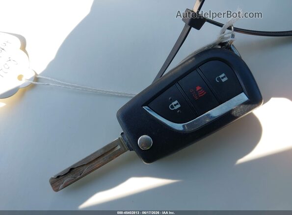 2T3F1RFV4MC151666 2021 TOYOTA RAV4 White Dashboard view