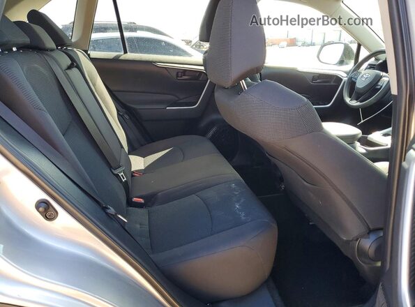 2T3F1RFV4MC191987 2021 TOYOTA RAV4 Silver Widok tylnych siedzeń
