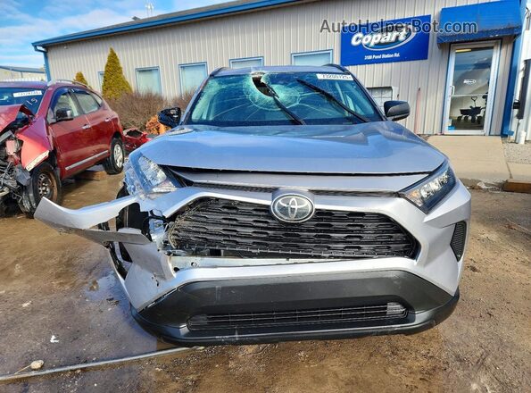 2T3F1RFV4MC242341 2021 TOYOTA RAV4 Silver Դիմացի տեսք