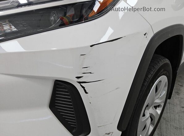 2T3F1RFV4RC425116 2024 TOYOTA RAV4 White 