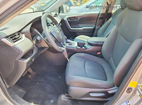 2T3F1RFV5KW036683 2019 TOYOTA RAV4 Silver წინა სალონის ხედი