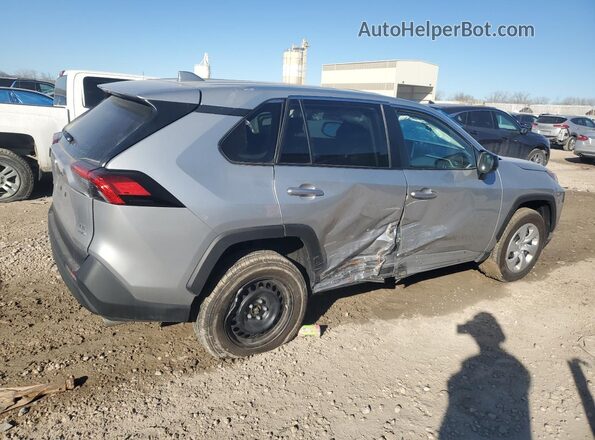 2T3F1RFV5RW435572 2024 TOYOTA RAV4 Silver Rear right