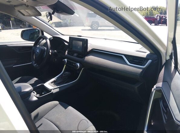2T3F1RFV9KC035201 2019 TOYOTA RAV4 White Front interior view