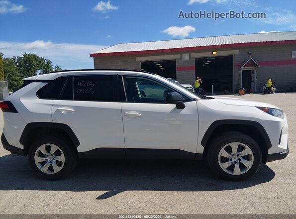 2T3F1RFV9KC035201 2019 TOYOTA RAV4 White Rear interior view