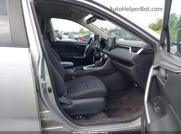 2T3F1RFV9LW136397 2020 TOYOTA RAV4 Silver Սալոնի դիմացի տեսք