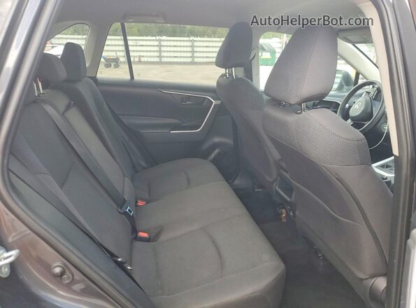2T3F1RFVXKW044763 2019 TOYOTA RAV4 Gray 