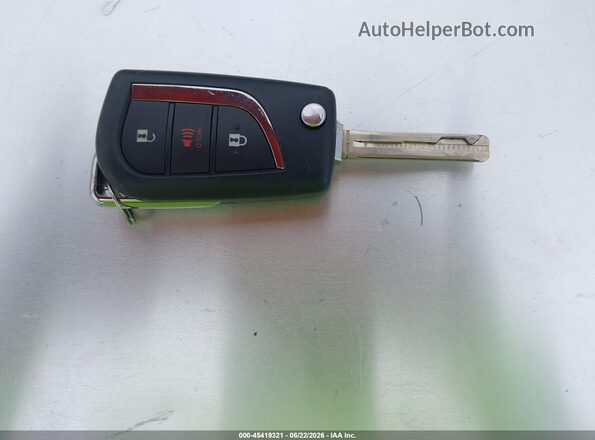 2T3F1RFVXPW338624 2023 TOYOTA RAV4 Белый Вид панели приборов