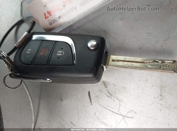 2T3F1RFVXSC518616 2025 TOYOTA RAV4 Silver წინა პანელის ხედი