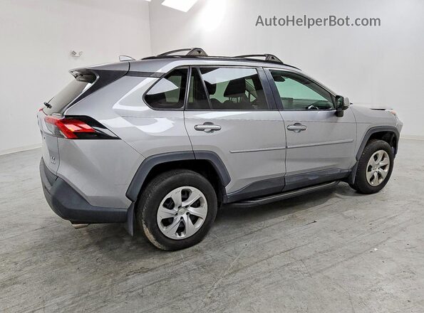 2T3G1RFV0KC046608 2019 TOYOTA RAV4 Silver 