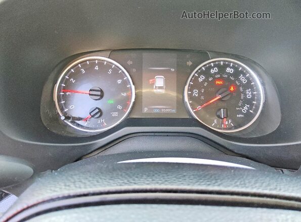 2T3G1RFV0KC046608 2019 TOYOTA RAV4 Silver 