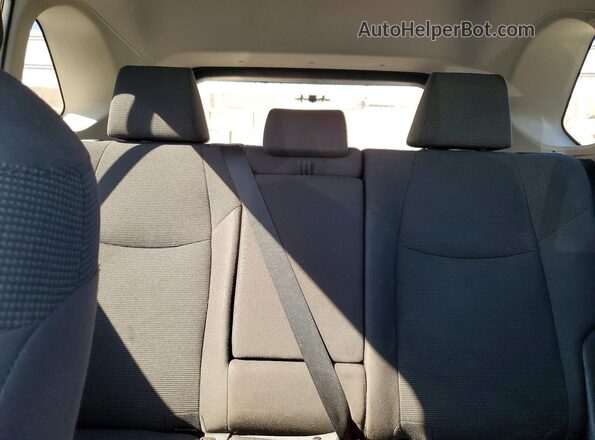 2T3G1RFV1KW055770 2019 TOYOTA RAV4 White 