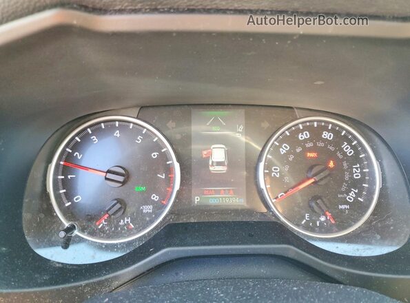 2T3G1RFV1KW055770 2019 TOYOTA RAV4 White 