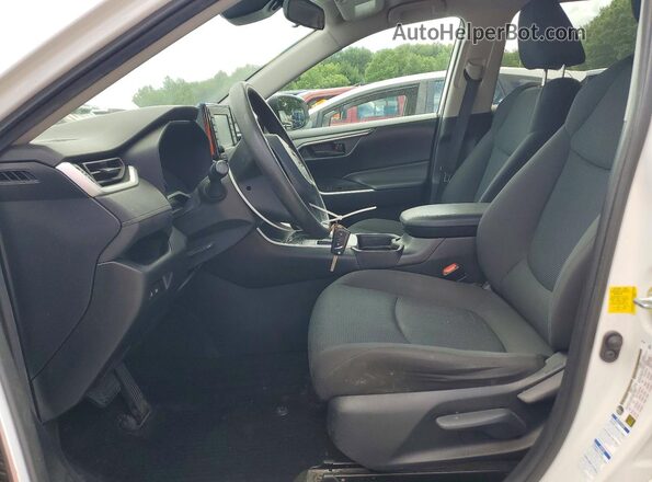 2T3G1RFV2MC160533 2021 TOYOTA RAV4 White 