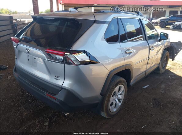 2T3G1RFV5KC056938 2019 TOYOTA RAV4 Silver უკანა მარჯვენა