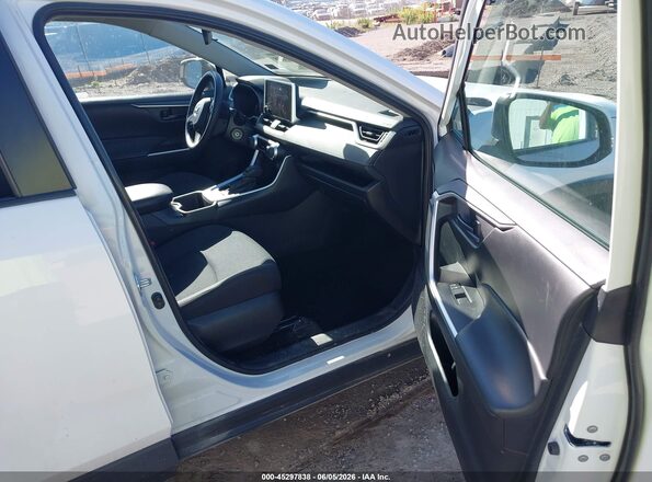 2T3G1RFV5PW337658 2023 TOYOTA RAV4 Белый Вид салона спереди