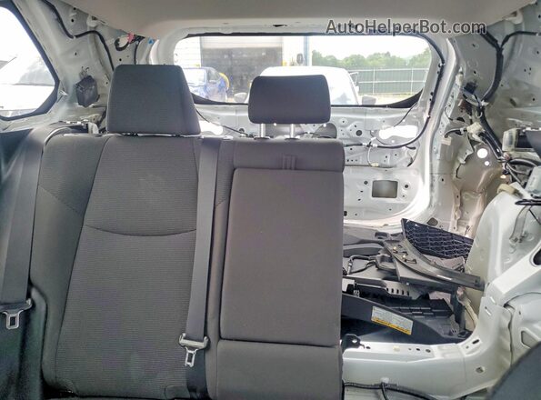 2T3G1RFV6KC010289 2019 TOYOTA RAV4 Белый Вид задних сидений