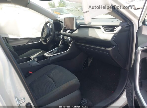 2T3G1RFV6SC497123 2025 TOYOTA RAV4 Белый Вид салона спереди