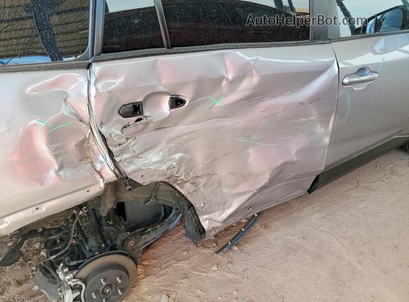 2T3G1RFV8SW593320 2025 TOYOTA RAV4 Silver Սալոնի հետևի տեսք