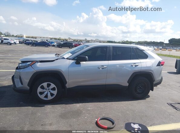 2T3H1RFV0RC280584 2024 TOYOTA RAV4 Silver უკანა სალონის ხედი