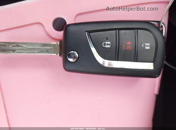 2T3H1RFV2KW012589 2019 TOYOTA RAV4 Red Вид панелі приладів