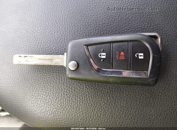 2T3H1RFV2NC190668 2022 TOYOTA RAV4 Silver Dashboard view