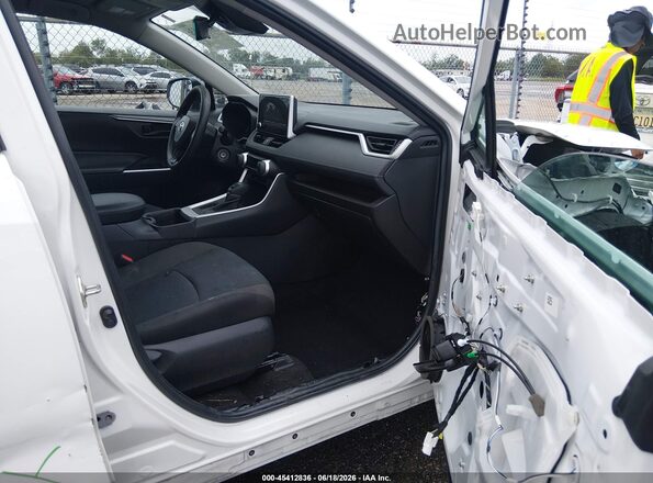 2T3H1RFV3PC235717 2023 TOYOTA RAV4 White წინა სალონის ხედი
