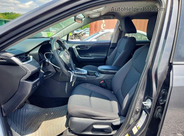 2T3H1RFV5KW003840 2019 TOYOTA RAV4 Gray Widok wnętrza z przodu