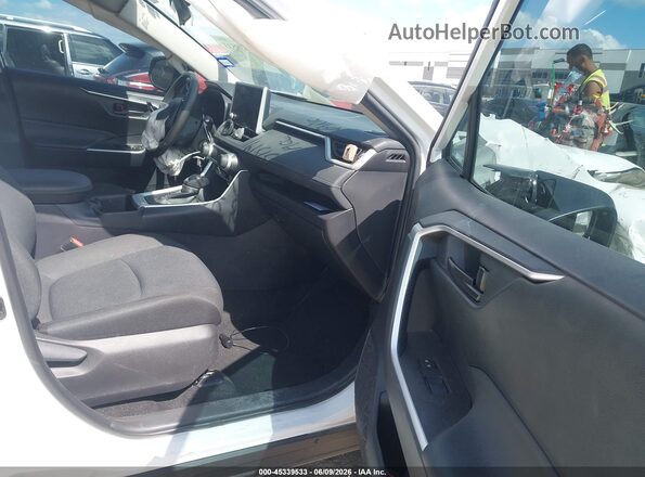 2T3H1RFV5RW342835 2024 TOYOTA RAV4 White Front interior view