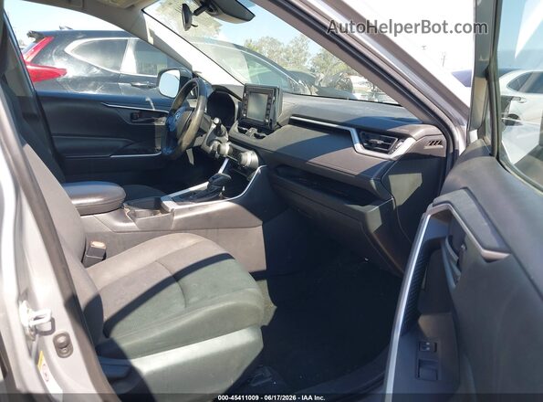 2T3H1RFV7KW005427 2019 TOYOTA RAV4 Silver Widok wnętrza z przodu