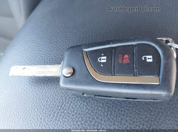 2T3H1RFV7RW342867 2024 TOYOTA RAV4 Белый Вид панели приборов