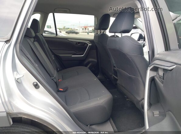 2T3H1RFV8MC143742 2021 TOYOTA RAV4 Silver VIN კოდის სტიკერის ხედი
