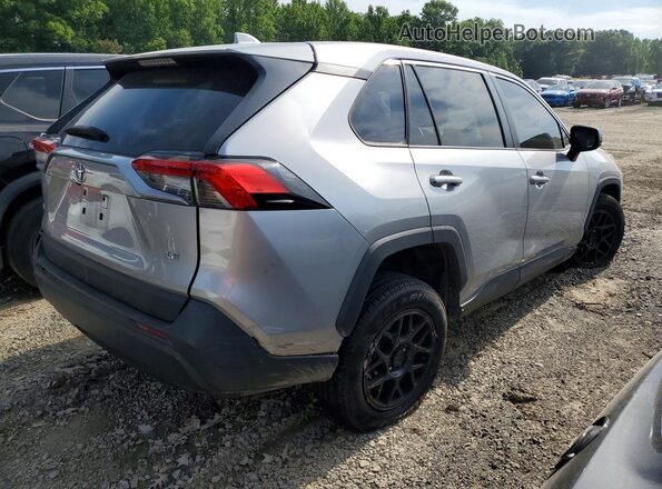 2T3H1RFV8NC211717 2022 TOYOTA RAV4 Silver Задня права чверть