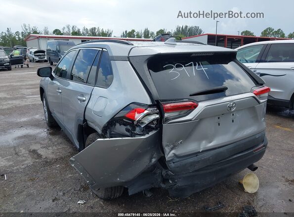 2T3H1RFV9LC073974 2020 TOYOTA RAV4 Silver Front view
