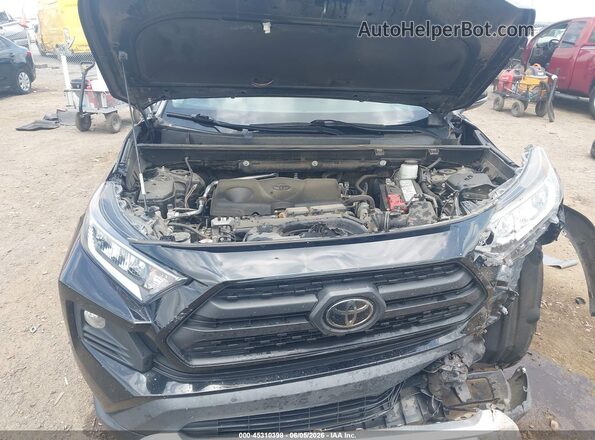 2T3J1RFV0LC100545 2020 TOYOTA RAV4 Black Rear view
