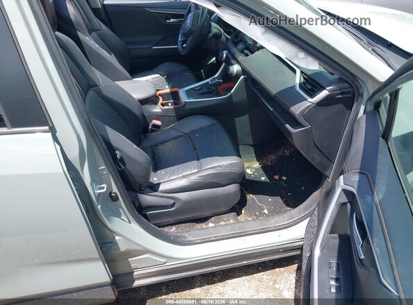 2T3J1RFV4NW318182 2022 TOYOTA RAV4 Серый Вид салона спереди