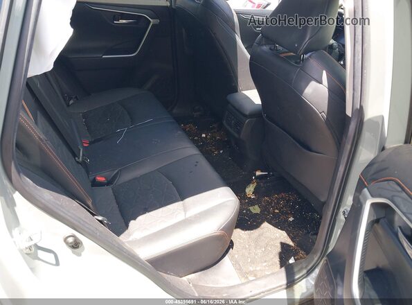 2T3J1RFV4NW318182 2022 TOYOTA RAV4 Серый Вид наклейки с VIN-кодом