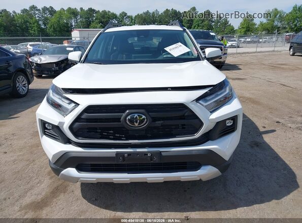 2T3J1RFV5RW478240 2024 TOYOTA RAV4 Белый 