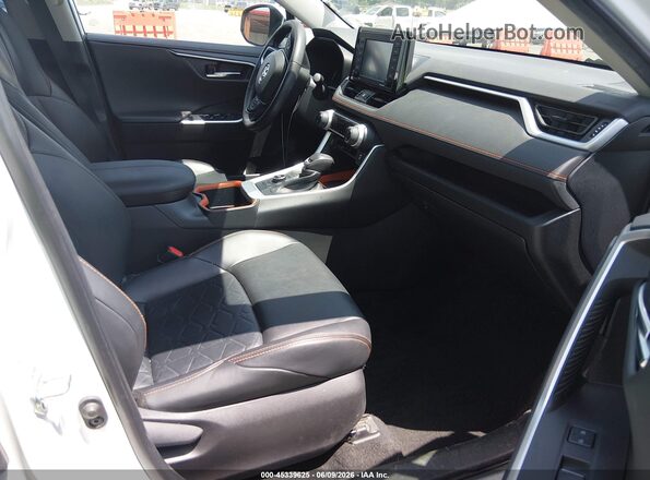 2T3J1RFV6NW285668 2022 TOYOTA RAV4 White Вид салону спереду