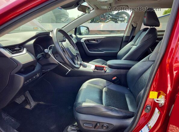 2T3J1RFVXLC083687 2020 TOYOTA RAV4 Красный 