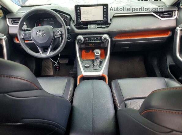 2T3J1RFVXMW161269 2021 TOYOTA RAV4 Black Առջևի վահանակի տեսք