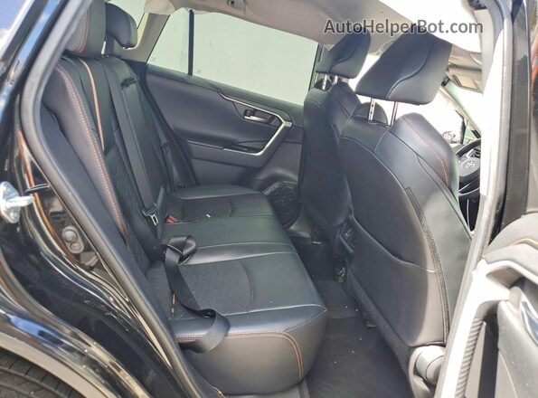 2T3J1RFVXMW161269 2021 TOYOTA RAV4 Black Սալոնի հետևի տեսք