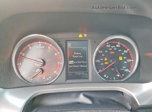 2T3JFREV5HW593065 2017 TOYOTA RAV4 Серебряный Вид щитка приборов
