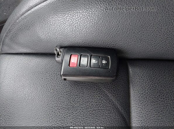 2T3JFREV8HW584330 2017 TOYOTA RAV4 Maroon წინა პანელის ხედი