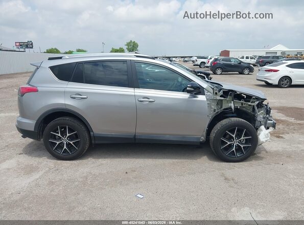 2T3JFREV9JW852839 2018 TOYOTA RAV4 Gray Rear interior view